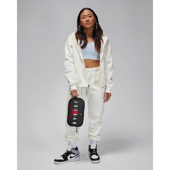 Jordan Travel Dopp Kit Toiletry Bag Black Red Jumpman Logo NWT 9A0473 - Picture 8 of 16